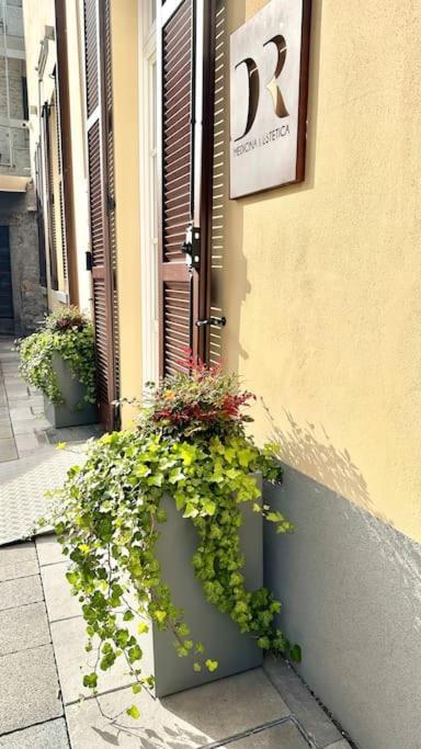 Couple'S Dream Loft 100Mt From Duomo And Lake Como Bagian luar foto