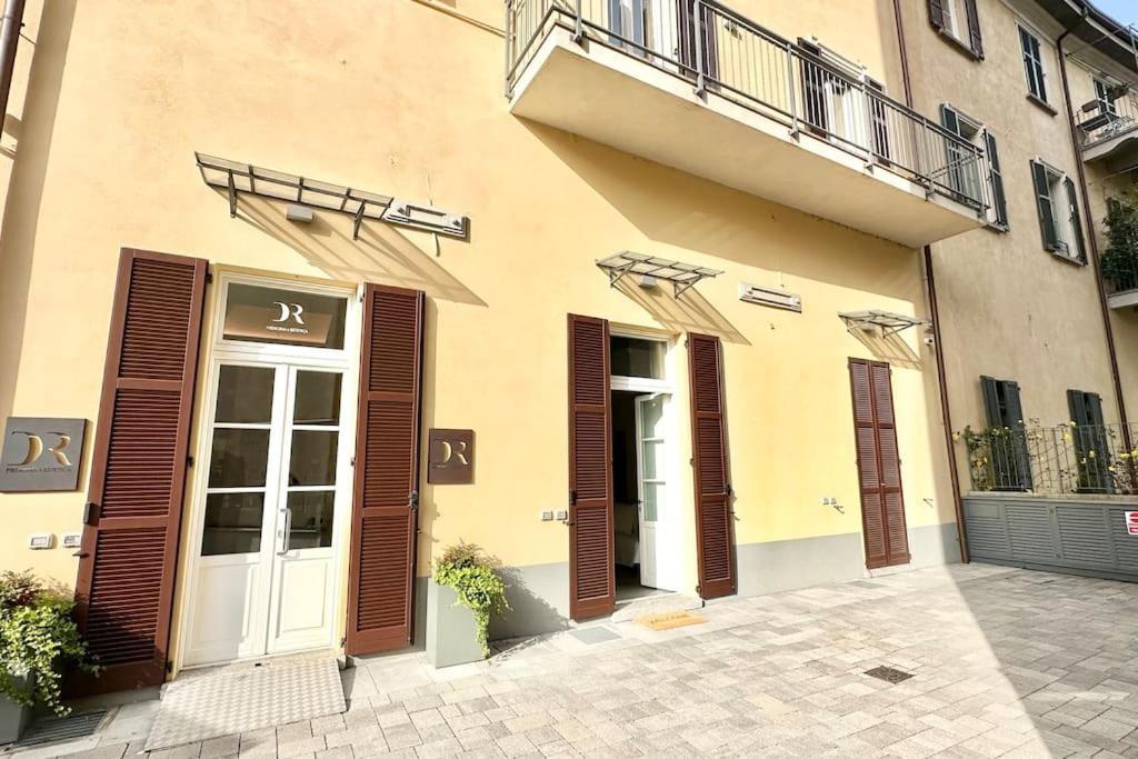 Couple'S Dream Loft 100Mt From Duomo And Lake Como Bagian luar foto