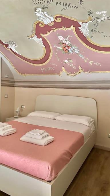 Couple'S Dream Loft 100Mt From Duomo And Lake Como Bagian luar foto